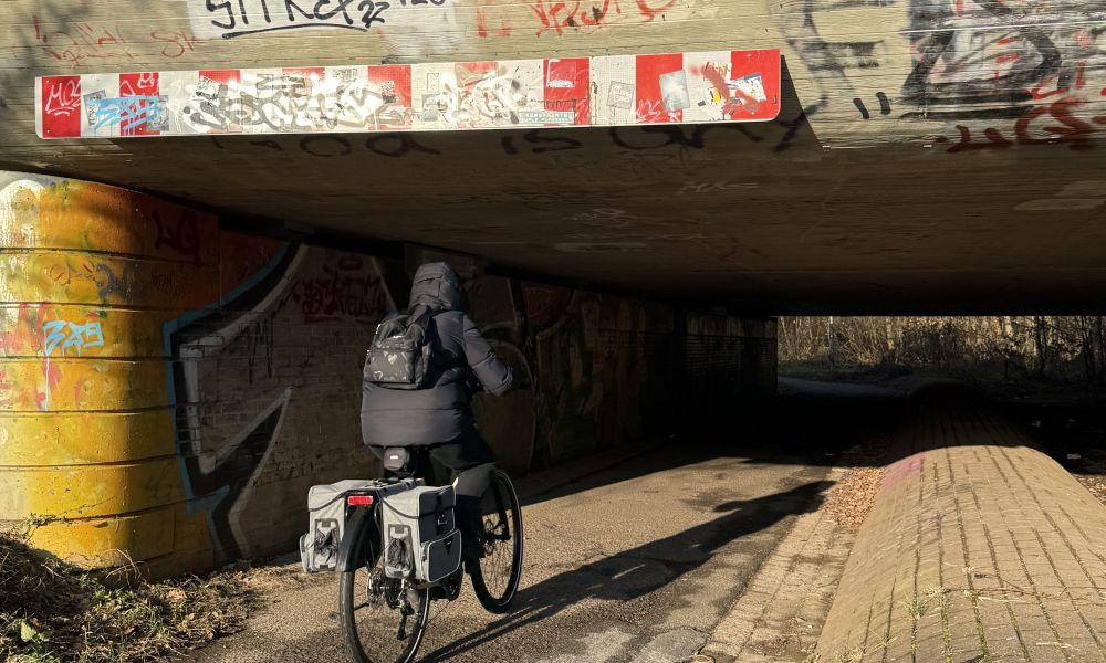 Die Bahnunterführung gehört zu den Bereichen, die nachts beim Passieren ein Gefühl von Unsicherheit erzeugen